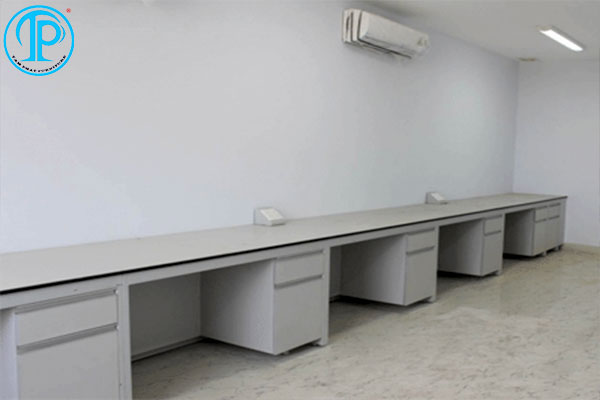 bàn thí nghiệm áp tường