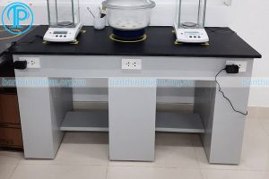 Bàn cân chống rung