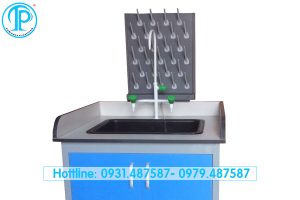 Vì sao nên lắp đặt vòi rửa mắt khẩn cấp bên cạnh bàn thí nghiệm?