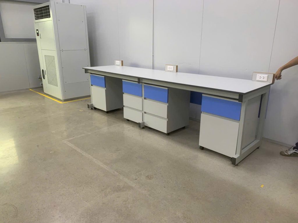 Hộc tủ di động phòng thí nghiệm Tâm Phát