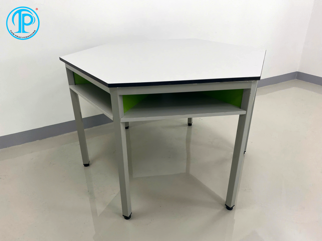 z7043895485142 33599c09218fe2d3597150a6007a9409 scaled 1