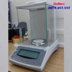 Cân phân tích FA2004