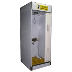 Vòi sen khẩn cấp và trạm rửa mắt
